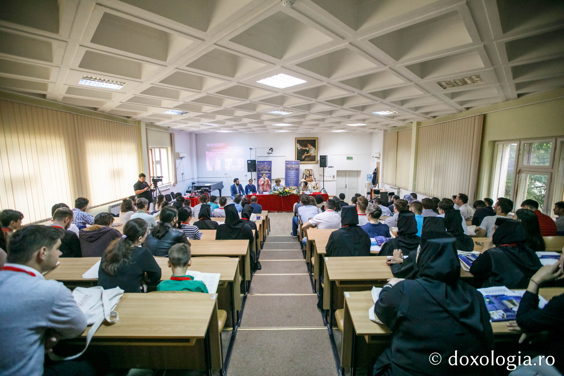 foto: pr. Silviu Cluci Jurnal de eveniment: Masterclass de Cânt Bizantin - ziua I