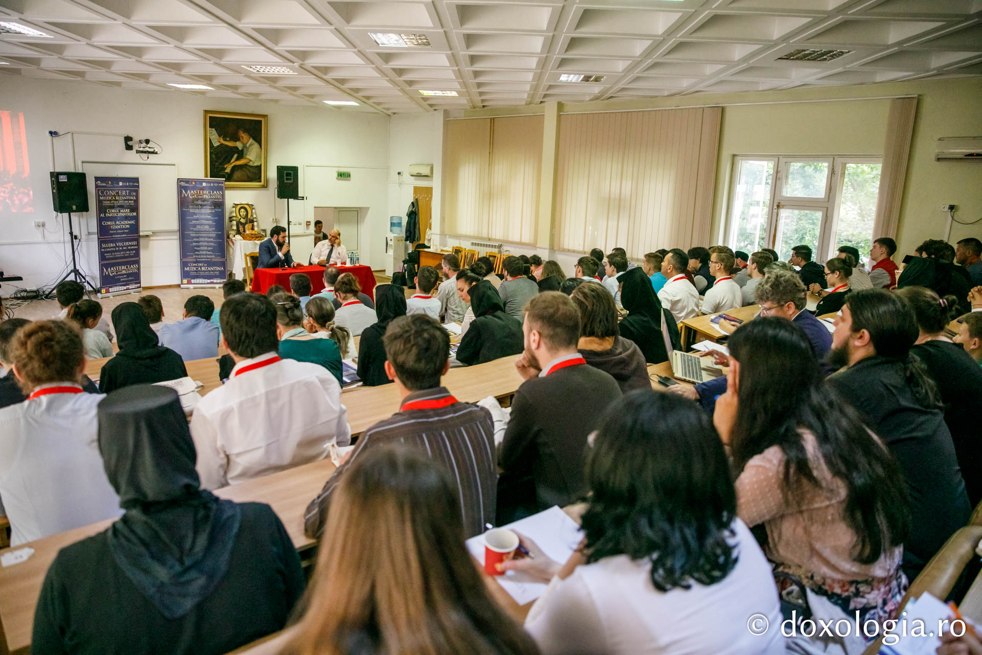 Jurnal de eveniment: Masterclass de Cânt Bizantin - ziua I Jurnal de eveniment: Masterclass de Cânt Bizantin - ziua I