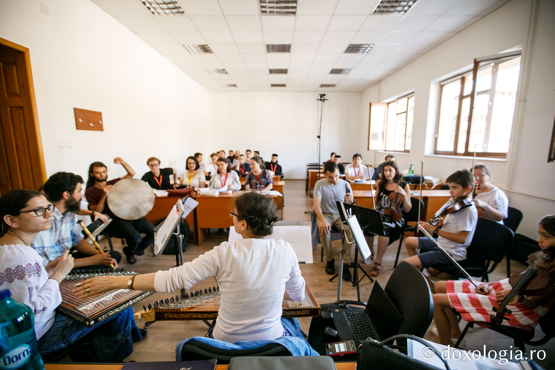 foto: pr. Silviu Cluci Jurnal de eveniment: Masterclass de Cânt Bizantin - ziua a IV-a