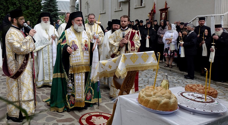 Parastas pentru arhimandritul Emilian Panait, la Mănăstirea Ciolpani