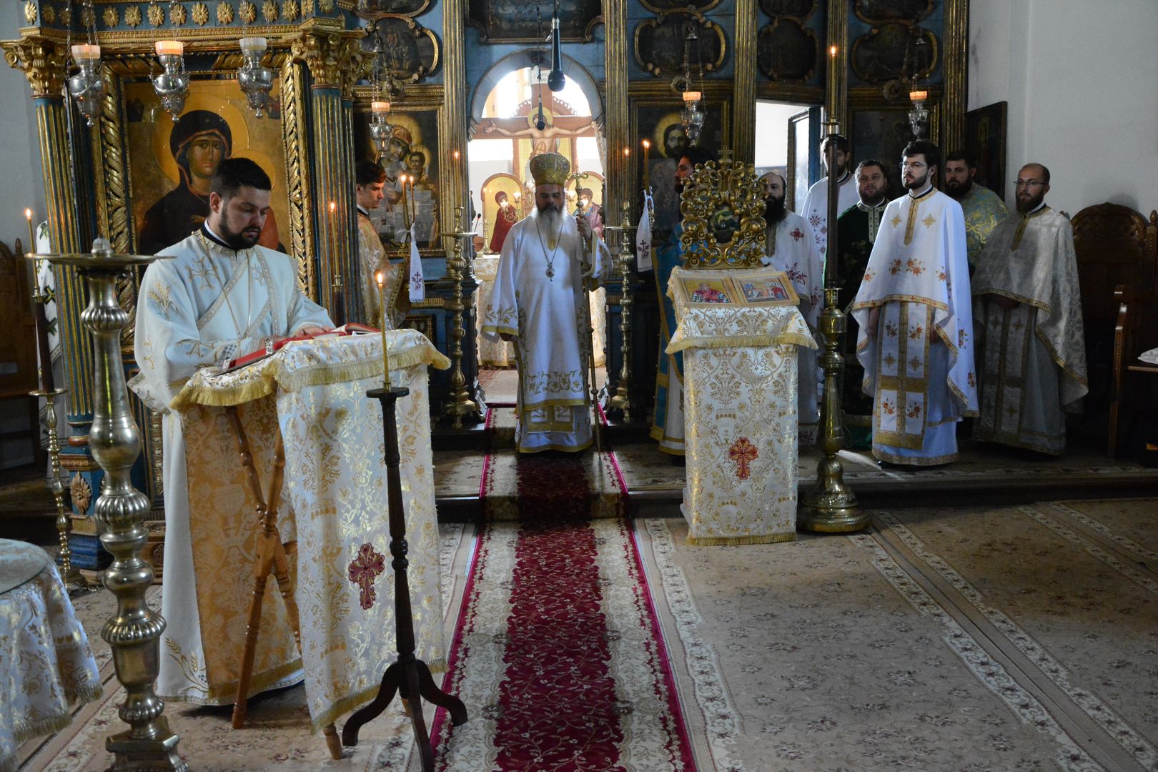 Atelierul de formare a tinerilor preoți a ajuns la final Atelierul de formare a tinerilor preoți a ajuns la final