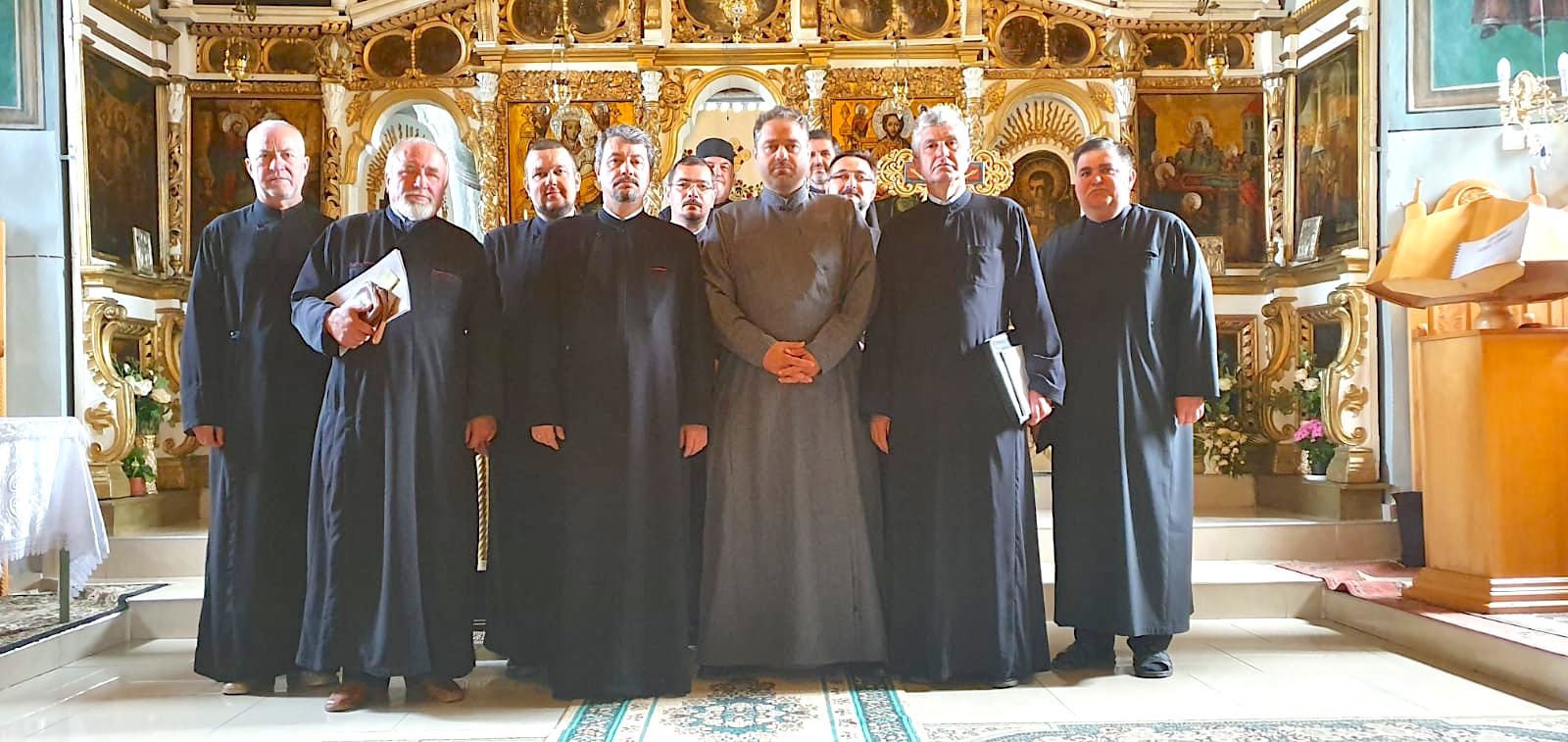 Întâlnire dedicată Proiectului „Stănița, simbol al etnografiei poporului român” Întâlnire dedicată Proiectului „Stănița, simbol al etnografiei poporului român”