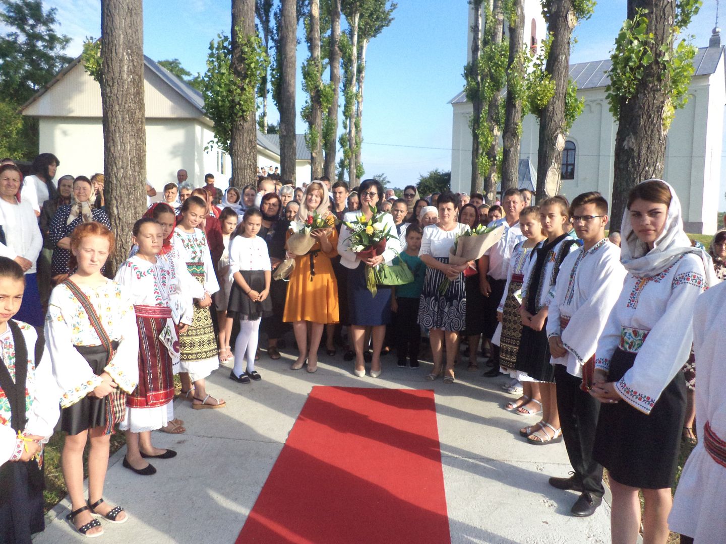 Biserica „Sfântul Gheorghe” din Slobozia Deleni a fost resfințită Biserica „Sfântul Gheorghe” din Slobozia Deleni a fost resfințită