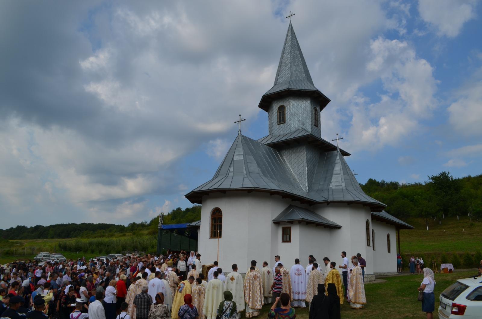 Binecuvântări arhiereşti în Mitropolia Moldovei şi Bucovinei