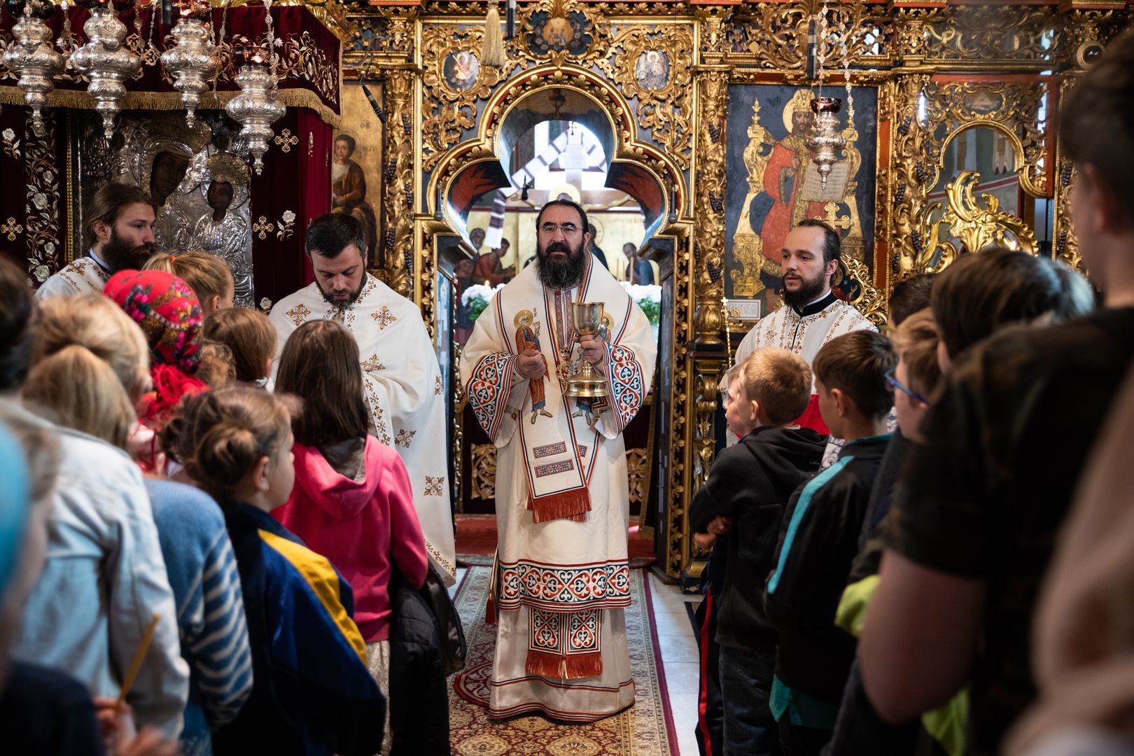 Tabăra de tradiție și spiritualitate - MOREOM la Mănăstirea Putna