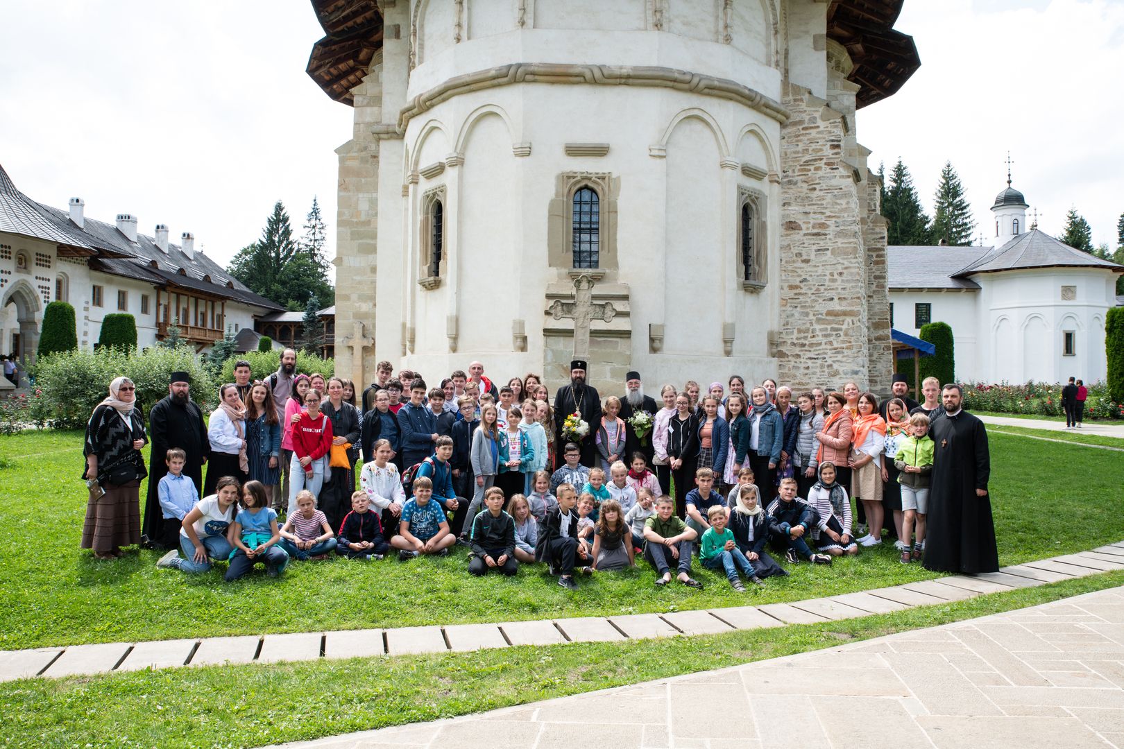 Tabăra de tradiție și spiritualitate - MOREOM la Mănăstirea Putna