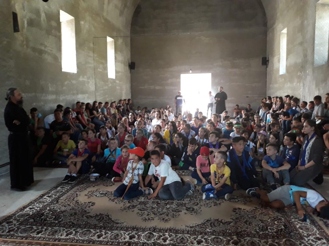 170 de copii în tabăra de vară din Parohia Bogdăneşti