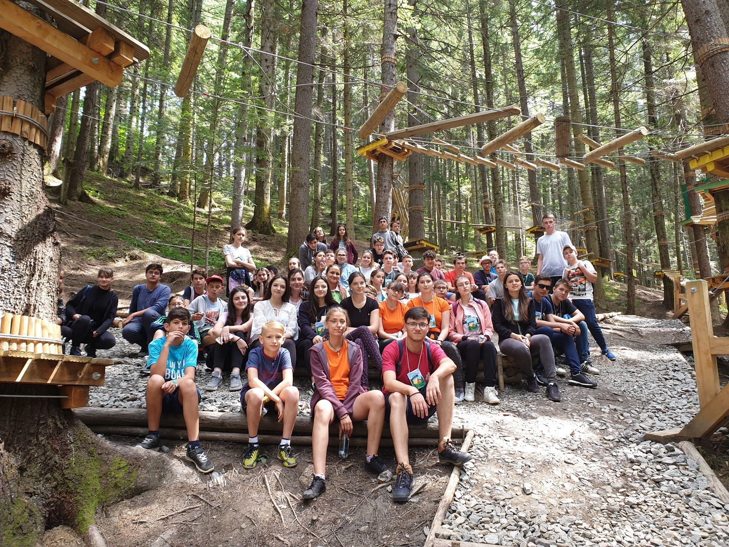 Tabăra „Bucuriile credinței” în Poiana Prieteniei de la Nemțișor