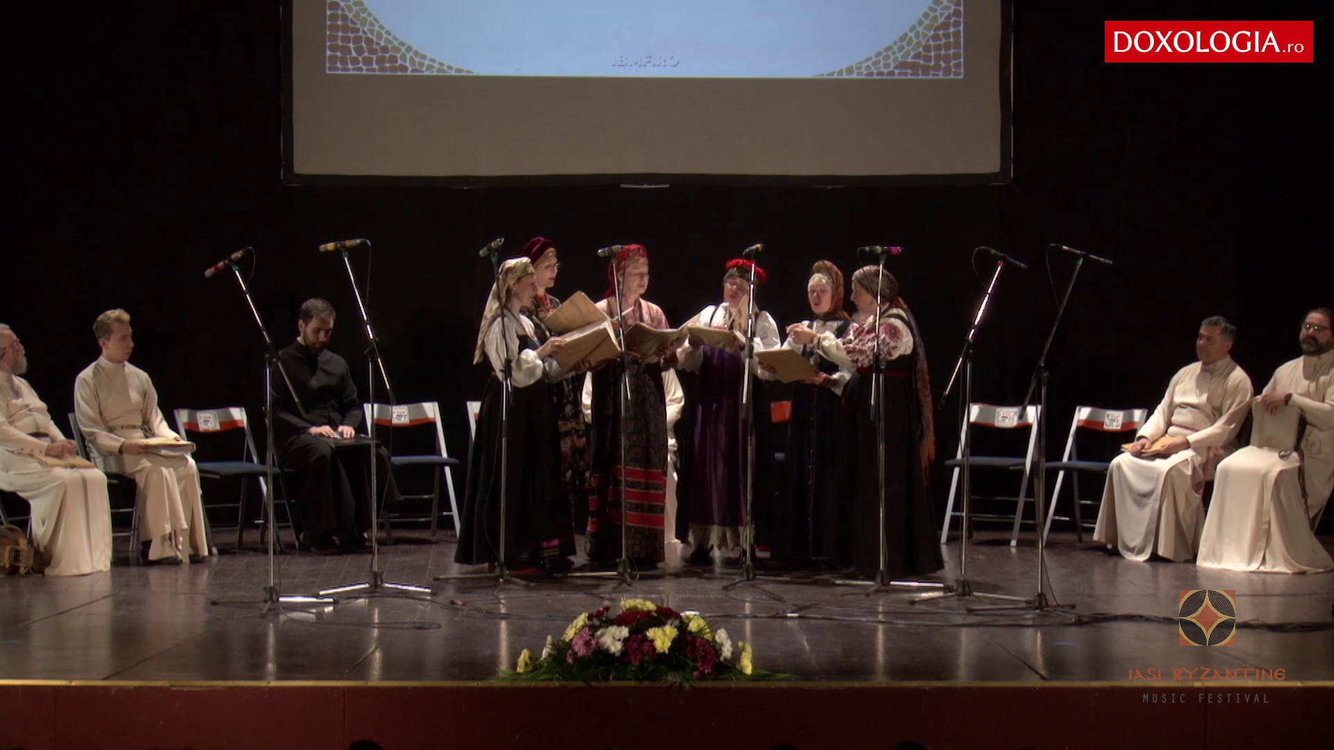 (Video) Străin lucru este maicilor fecioria - cântare demestvenny pe patru voci, secolul al XVII-lea