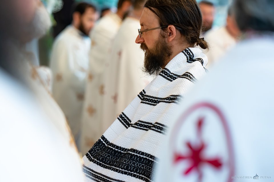 Hramul cel mare al Putnei: „O numim Maica Domnului și avem credință că este și Maica noastră a tuturor”