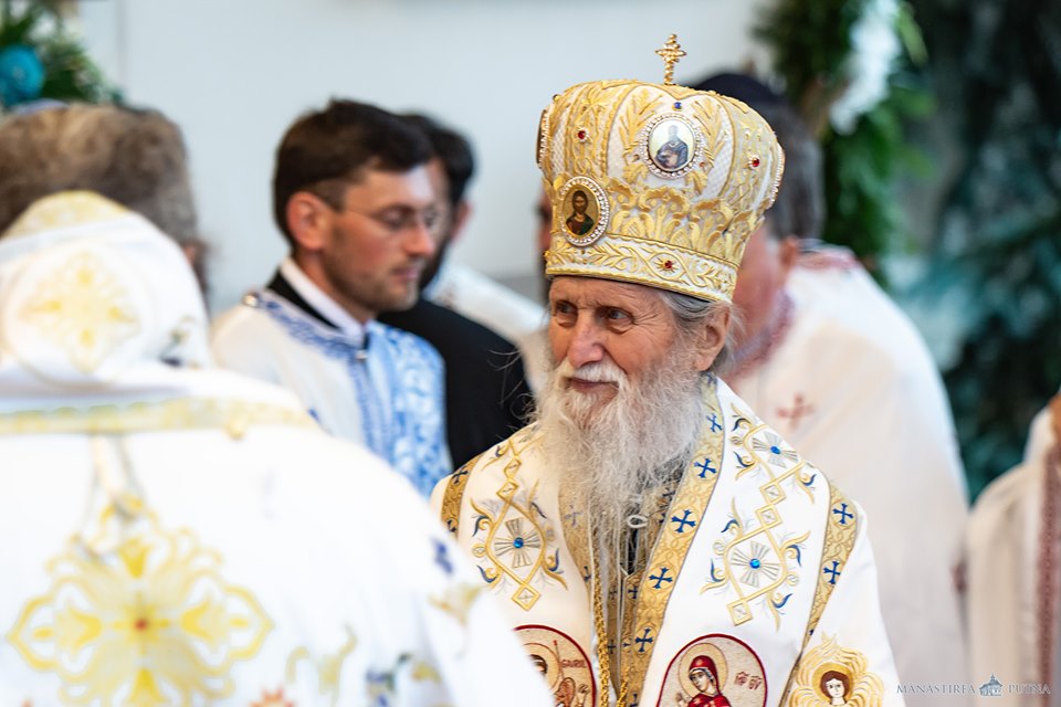 Hramul cel mare al Putnei: „O numim Maica Domnului și avem credință că este și Maica noastră a tuturor”