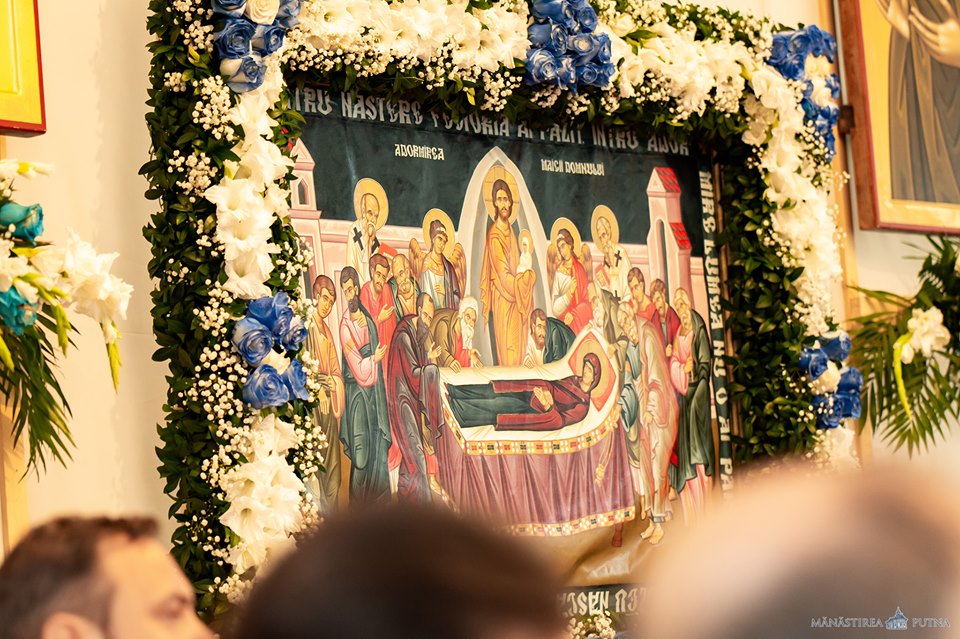 Hramul cel mare al Putnei: „O numim Maica Domnului și avem credință că este și Maica noastră a tuturor”