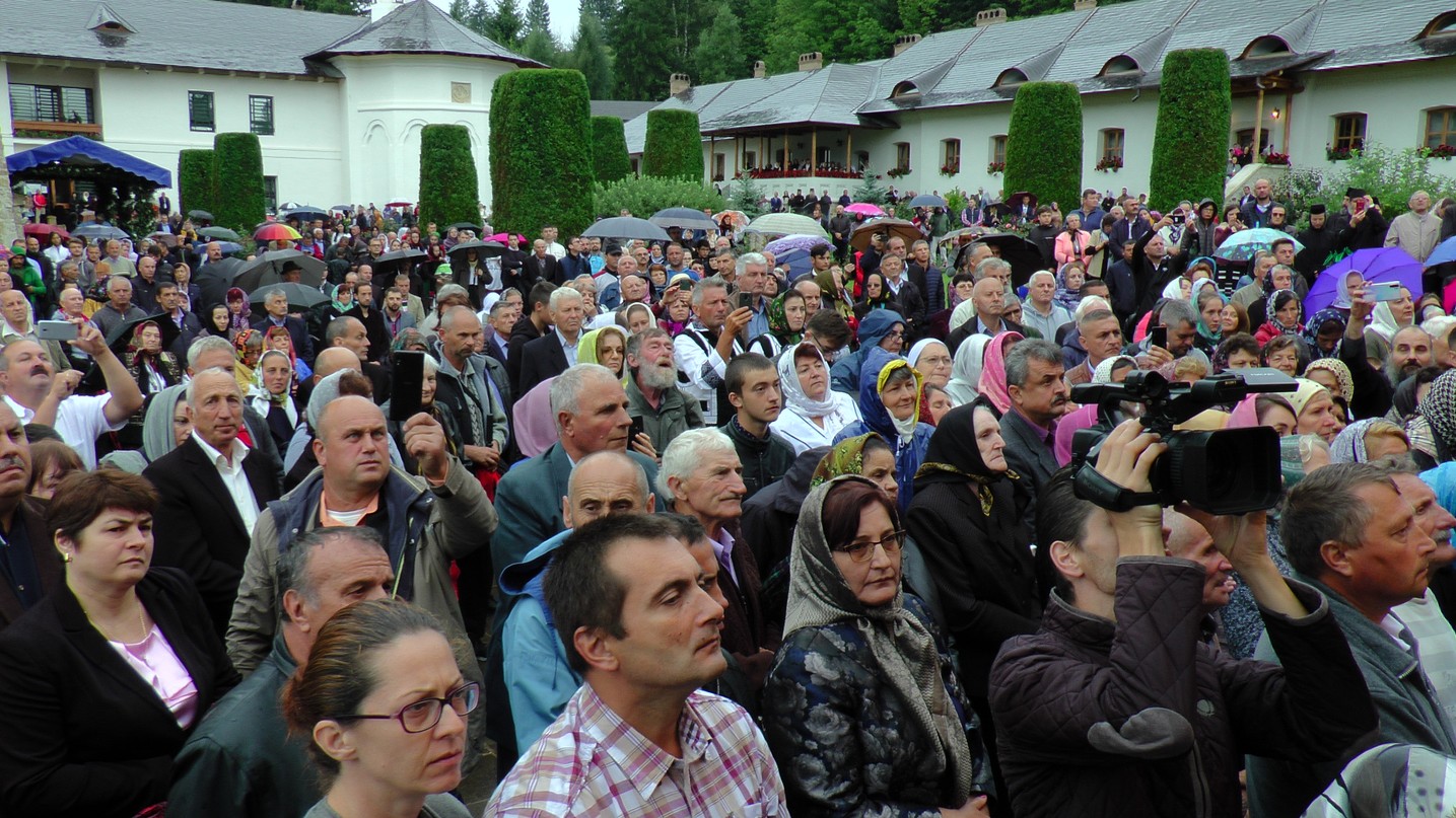 Hramul cel mare al Putnei: „O numim Maica Domnului și avem credință că este și Maica noastră a tuturor”