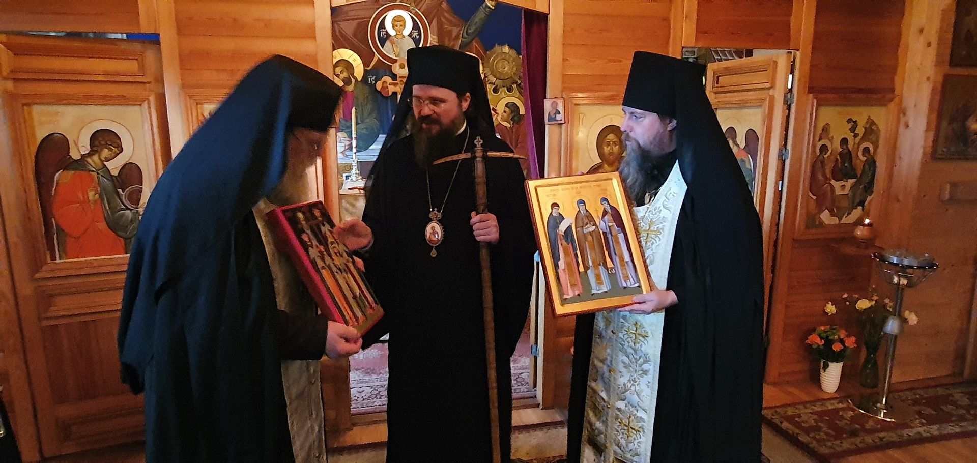 PS Macarie i-a vizitat pe românii din sud-vestul Suediei