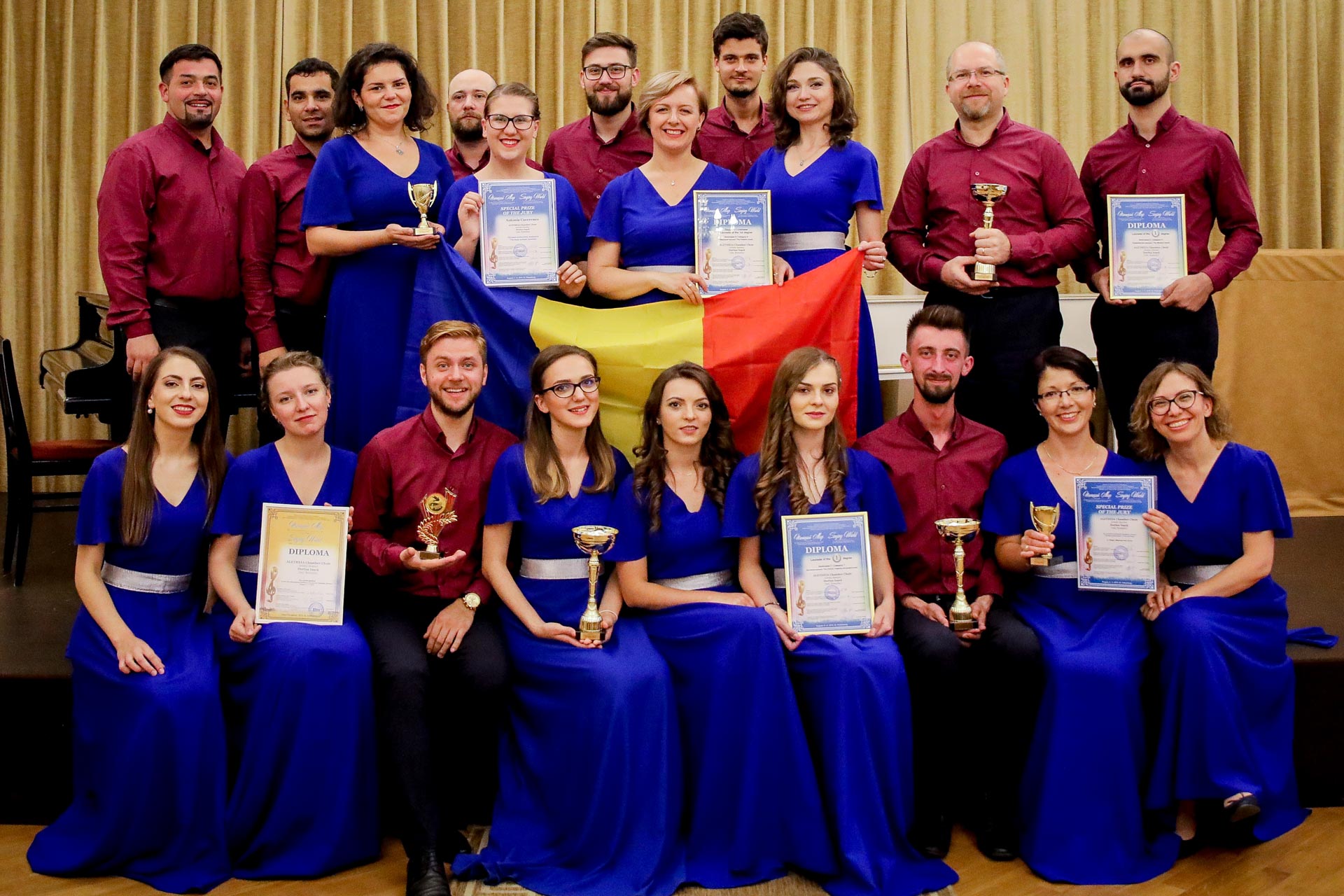 Cinci premii pentru România: Corul Aletheia al Bisericii Bărboi din Iași a câștigat la Festivalul „The Singing World” din Sankt Petersburg