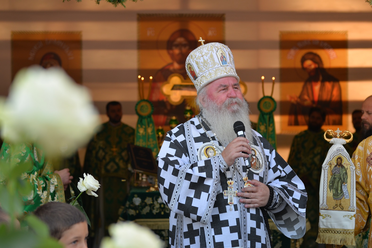 (Video) „Sfântul Ioan Iacob a fost crescut de Maica Domnului” - IPS Ioan al Banatului