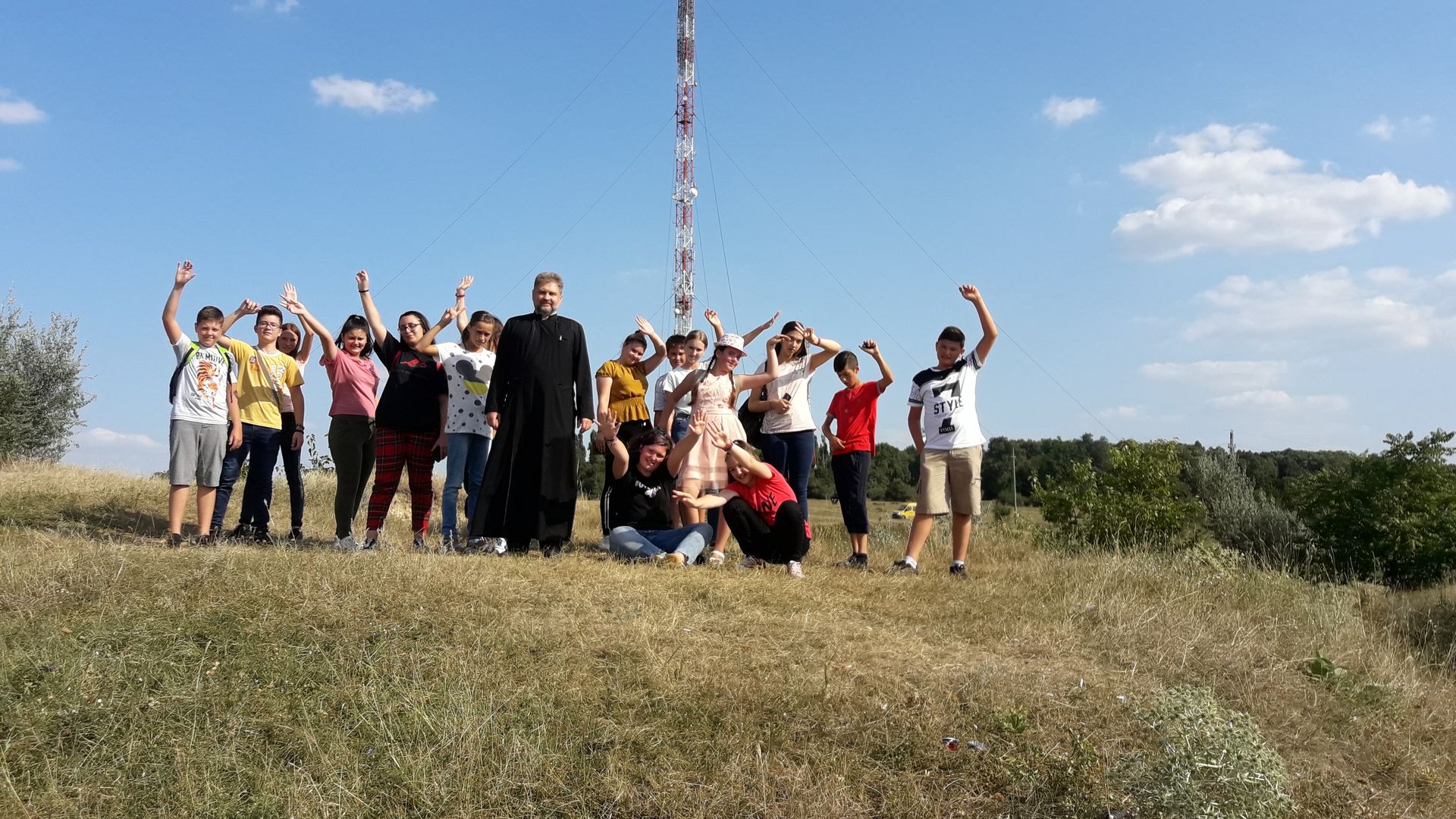 Pelerinaj al copiilor din Parohia Tomești I la mănăstirile din împrejurimile Iașului