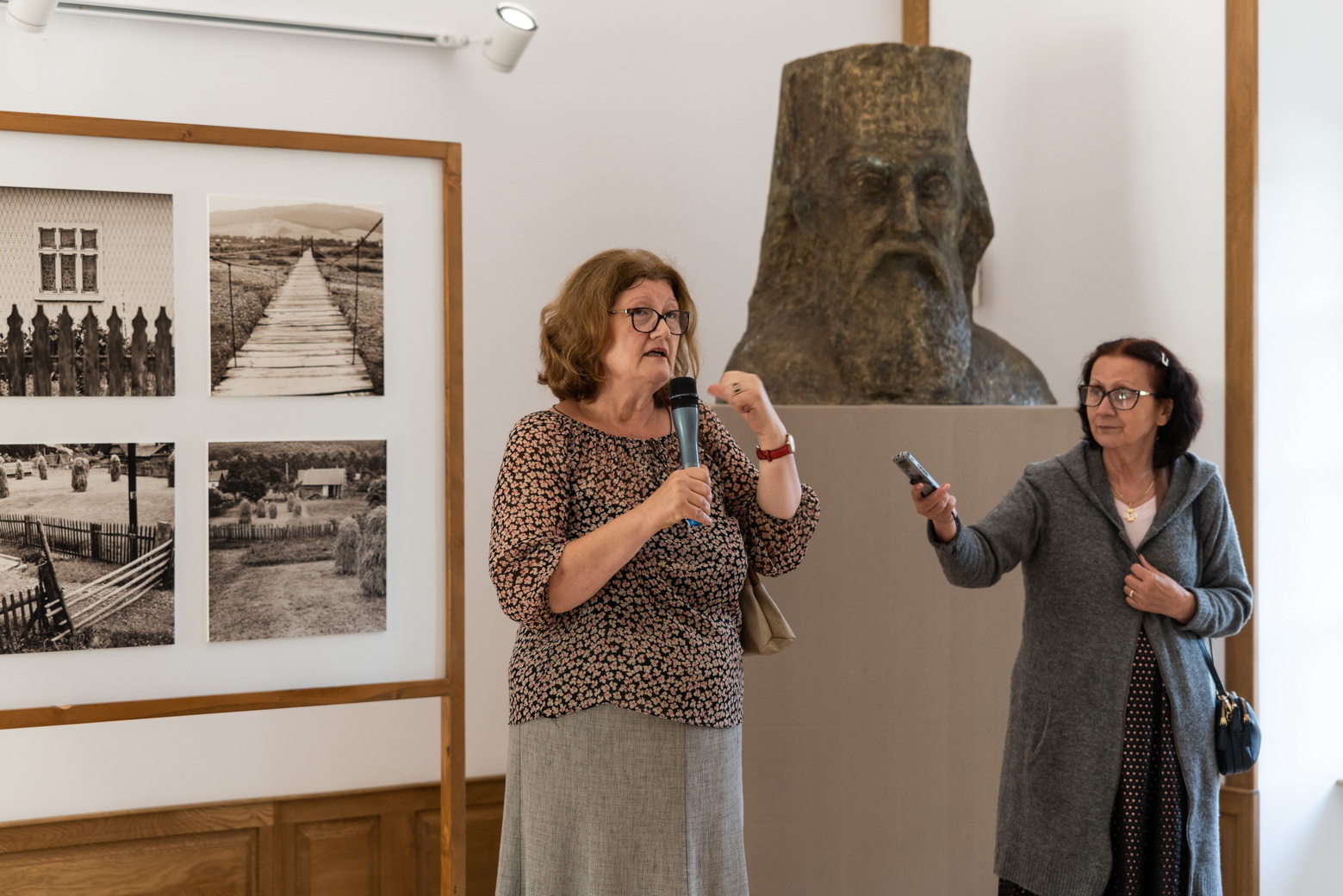 Expoziția „Satul bucovinean” s-a deschis la Mănăstirea Putna