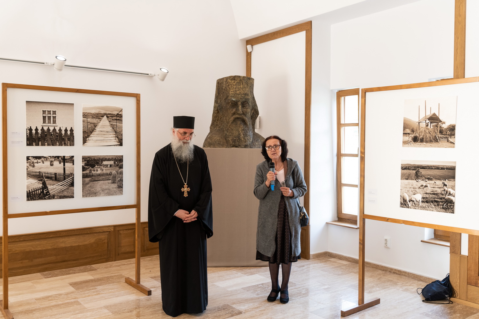 Expoziția „Satul bucovinean” s-a deschis la Mănăstirea Putna