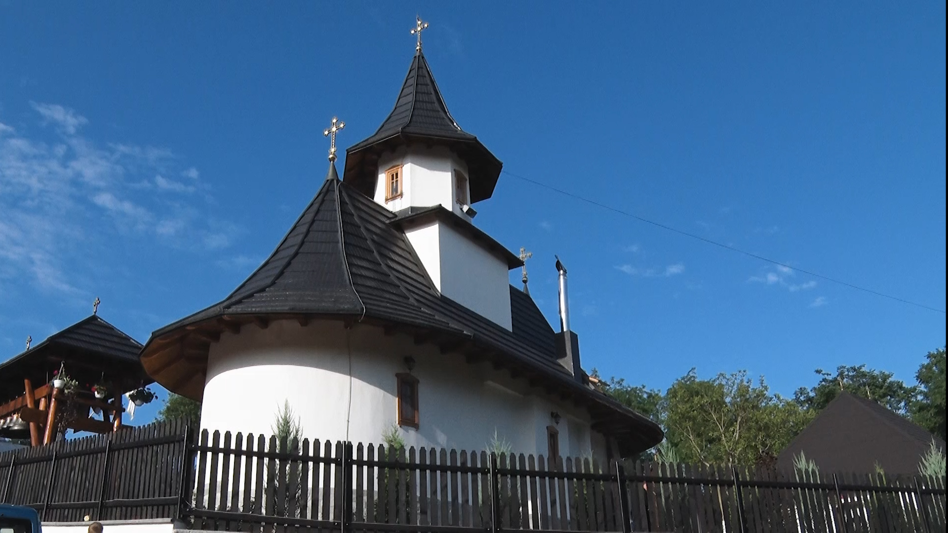 (Video) Slujbă arhierească la Schitul „Sfântul Ioan Iacob de la Neamț” - Crăiniceni