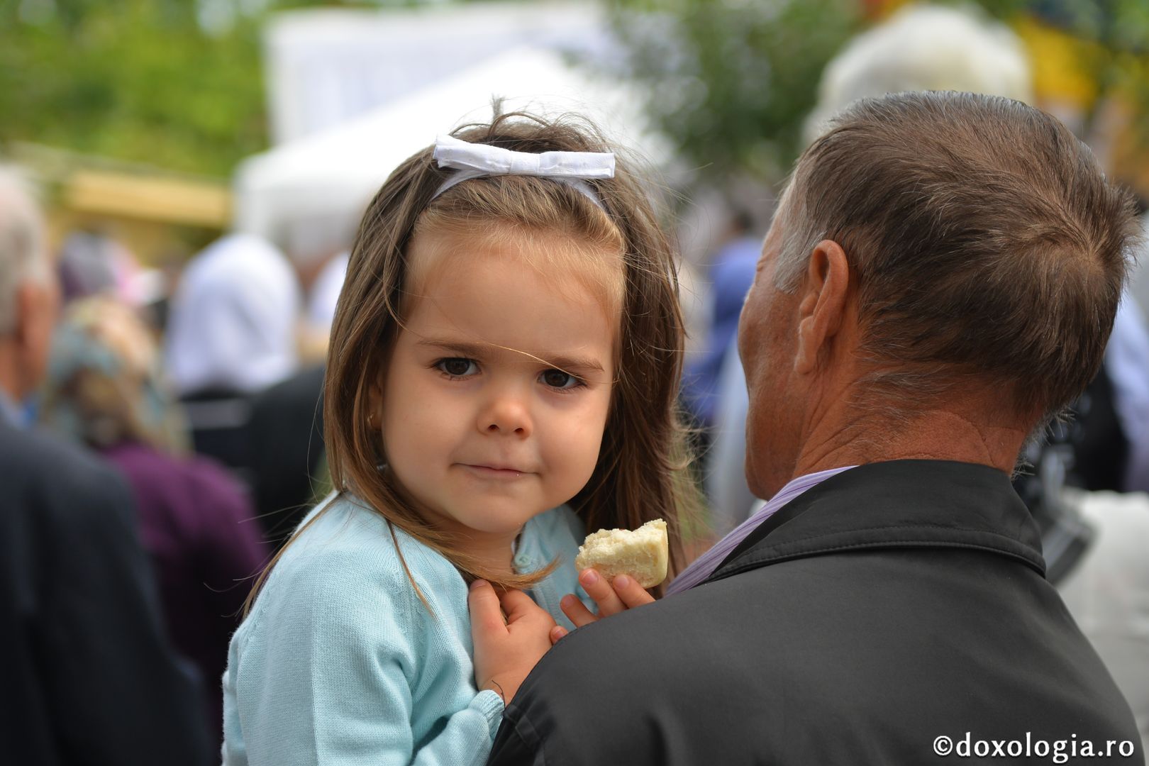foto: Bogdan Bulgariu Biserica „Sfântul Ierarh Nicolae” din municipiul Botoșani a primit veșmântul resfințirii