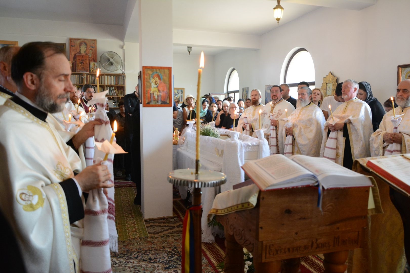Preoteasa Gabriela Stoica, trecută de curând la cele veșnice, a fost înmormântată