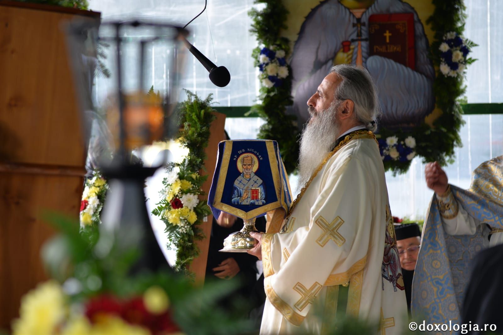 Sărbătorile Mănăstirii Văratec: IPS Teofan a slujit în cinstea Sfântului Gheorghe Pelerinul