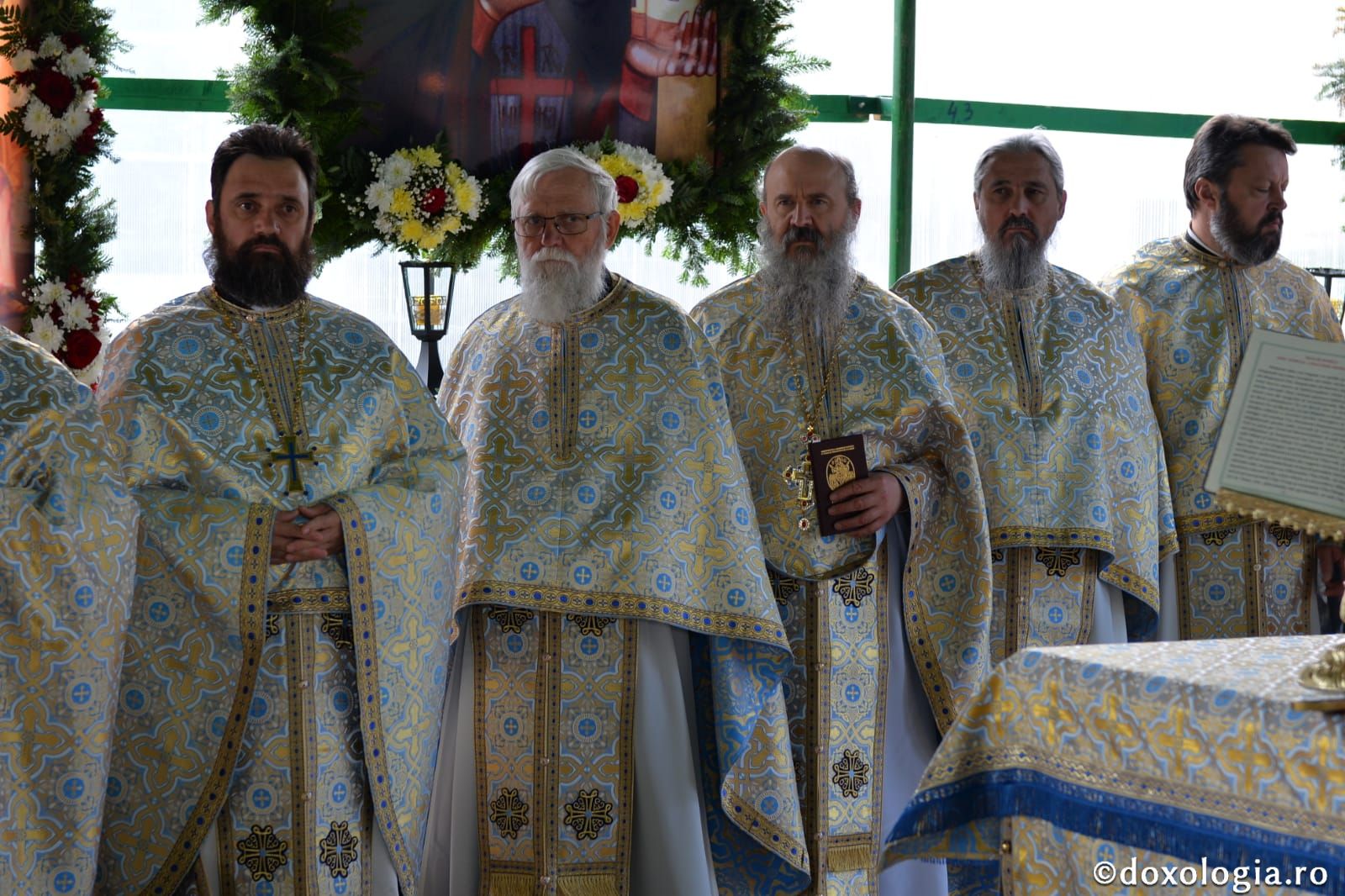 Sărbătorile Mănăstirii Văratec: IPS Teofan a slujit în cinstea Sfântului Gheorghe Pelerinul