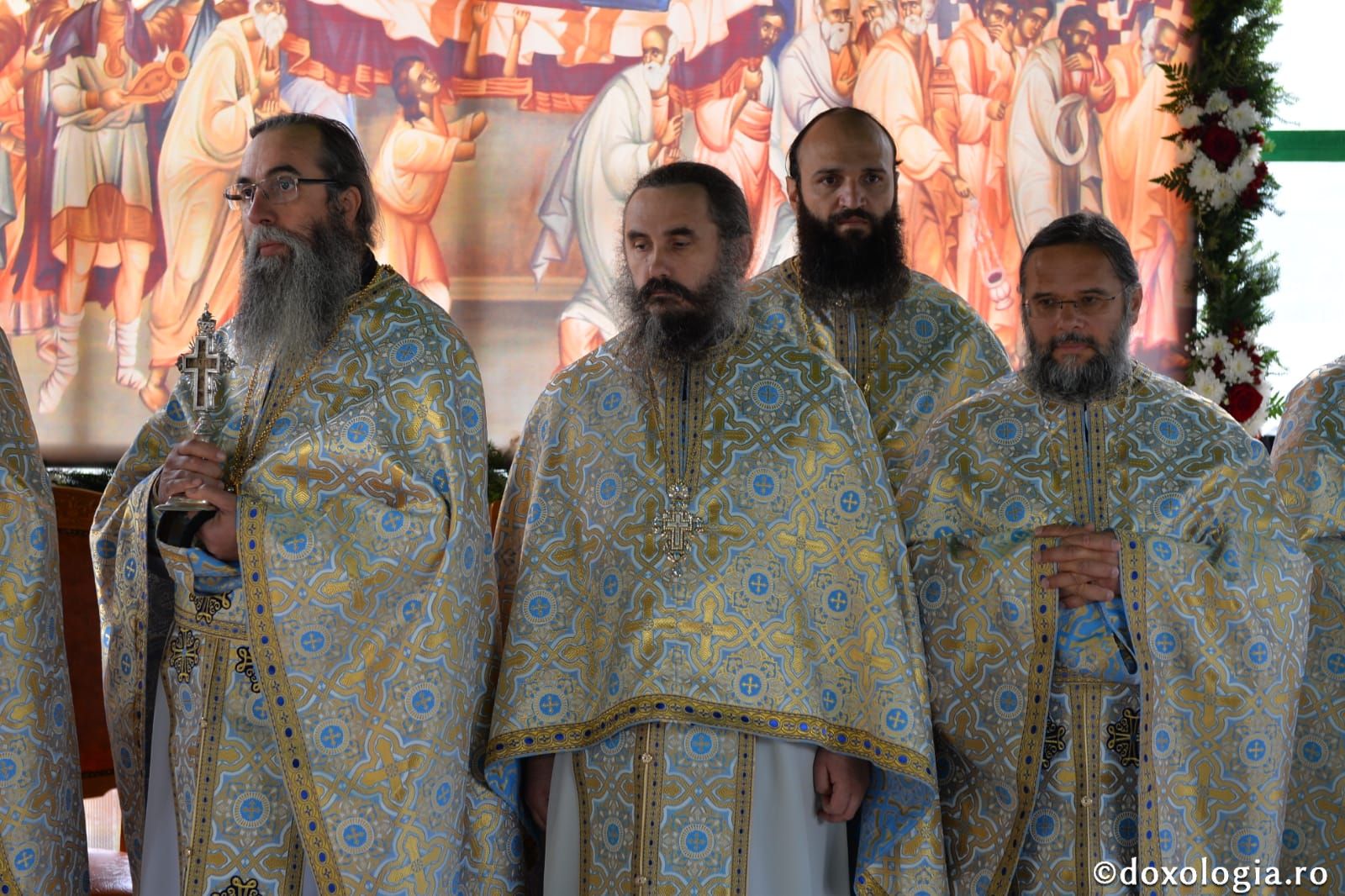 Sărbătorile Mănăstirii Văratec: IPS Teofan a slujit în cinstea Sfântului Gheorghe Pelerinul