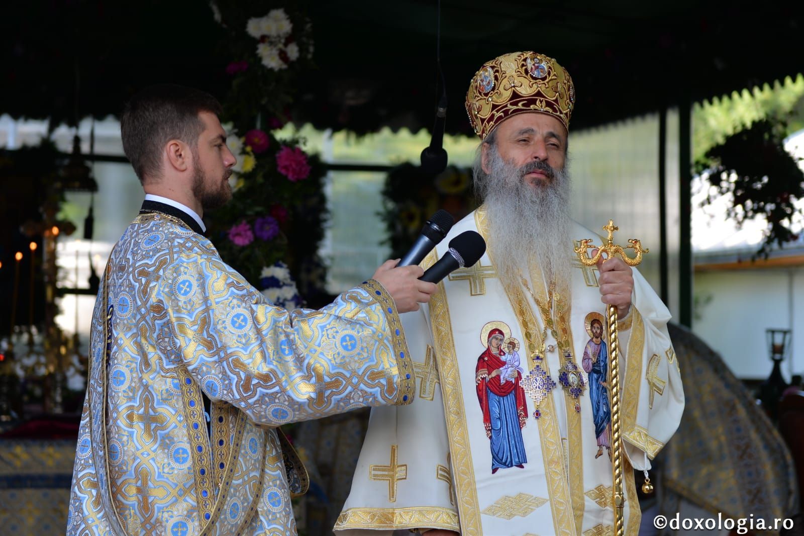 Sărbătorile Mănăstirii Văratec: IPS Teofan a slujit în cinstea Sfântului Gheorghe Pelerinul