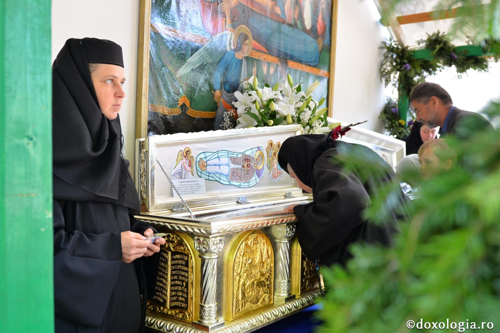 Sărbătorile Mănăstirii Văratec: IPS Teofan a slujit în cinstea Sfântului Gheorghe Pelerinul