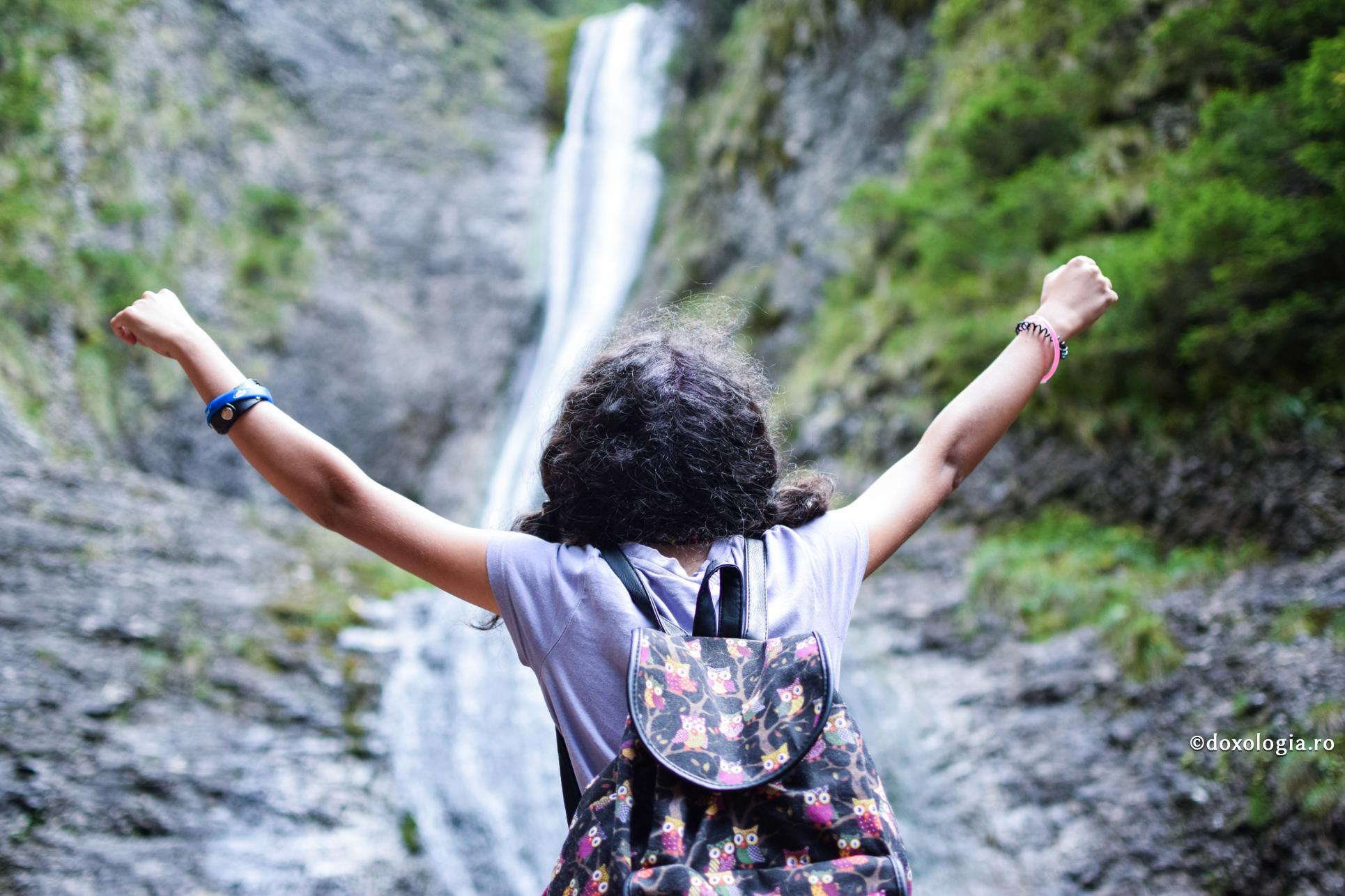 Există o legătură între libertate și legea morală?