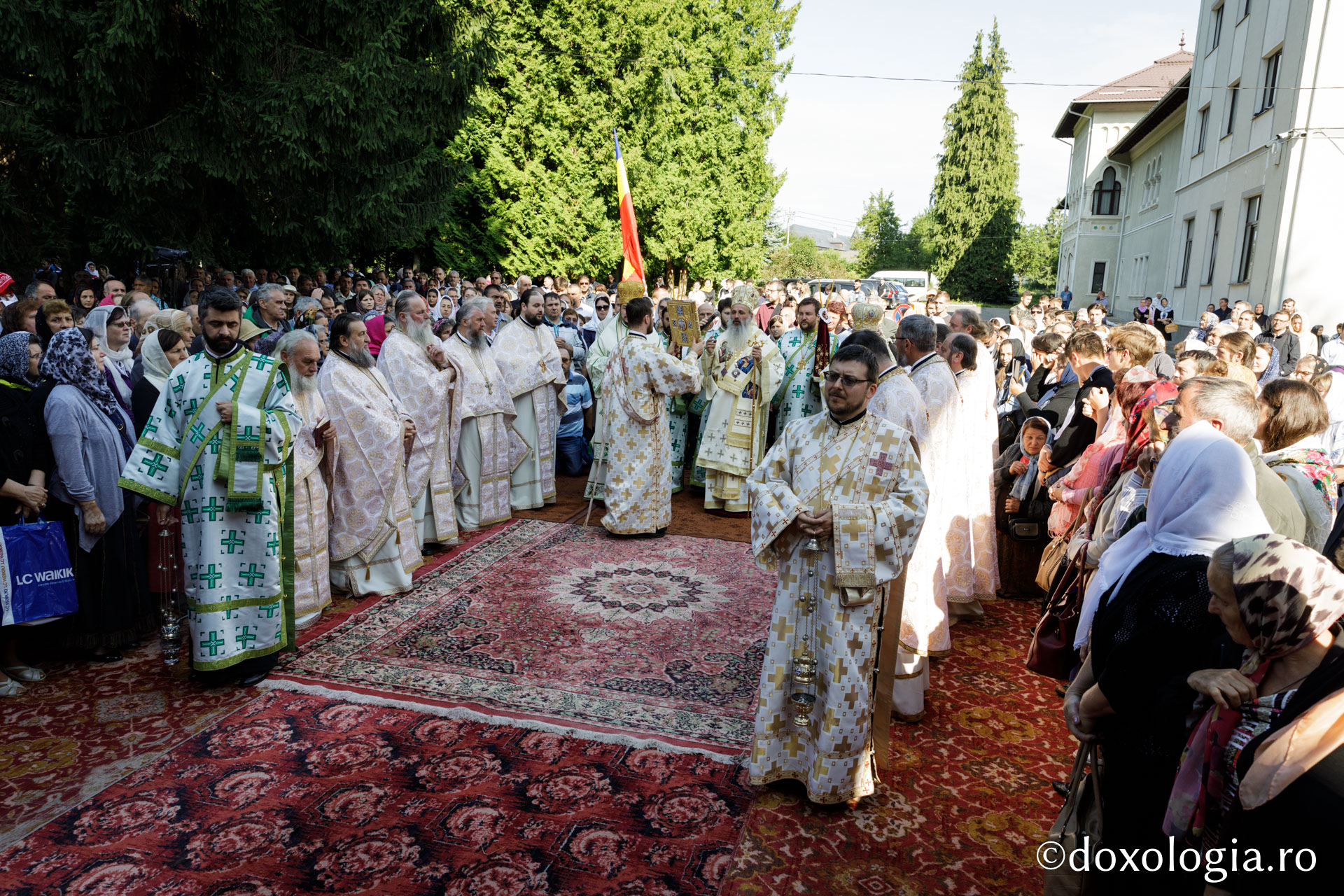 Sărbătoarea Sfântului Ioan Iacob la Seminarul Teologic de la Mănăstirea Neamț – au început sărbătorile Sfinților Nemțeni