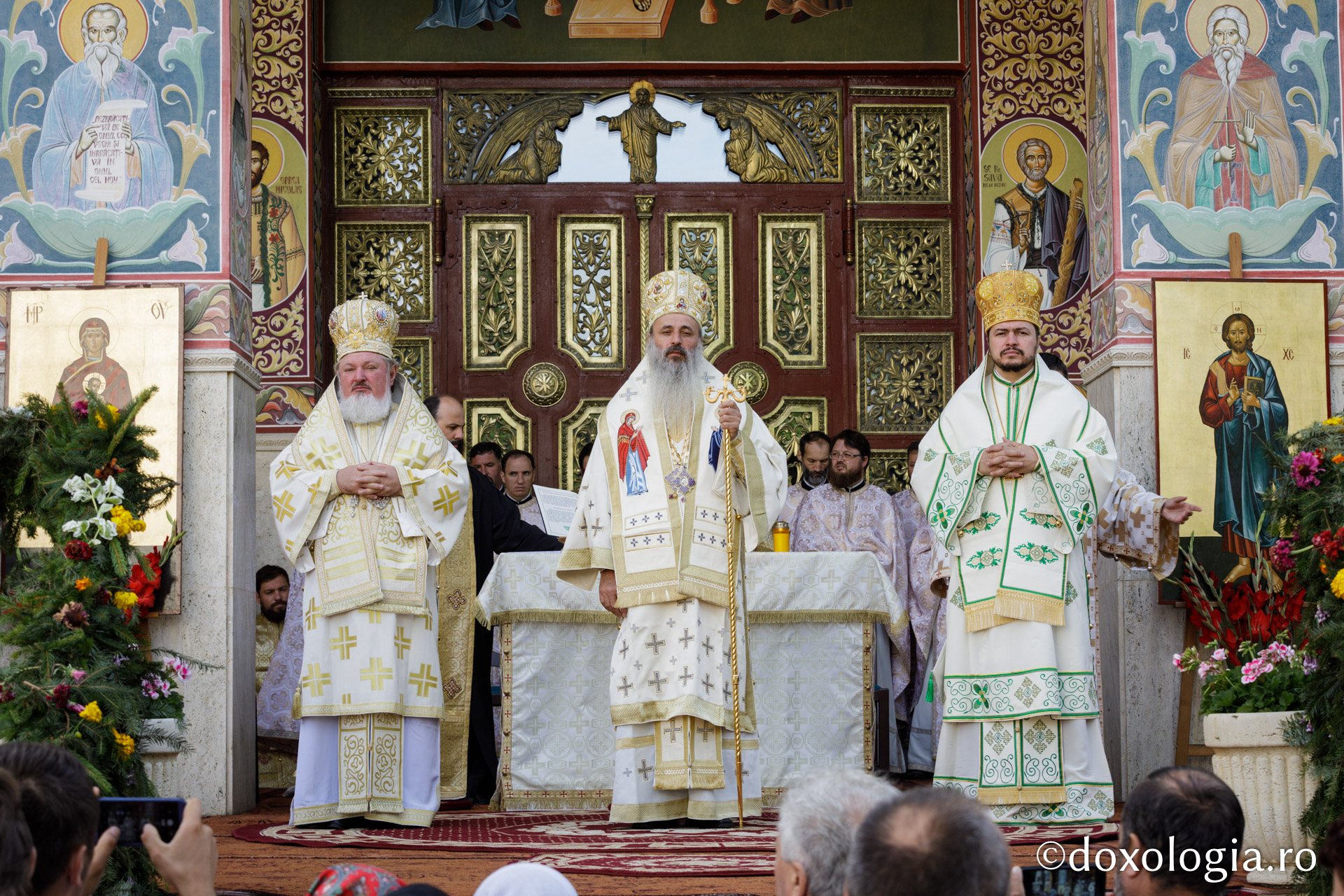 foto: Oana Nechifor Sărbătoarea Sfântului Ioan Iacob la Seminarul Teologic de la Mănăstirea Neamț – au început sărbătorile Sfinților Nemțeni