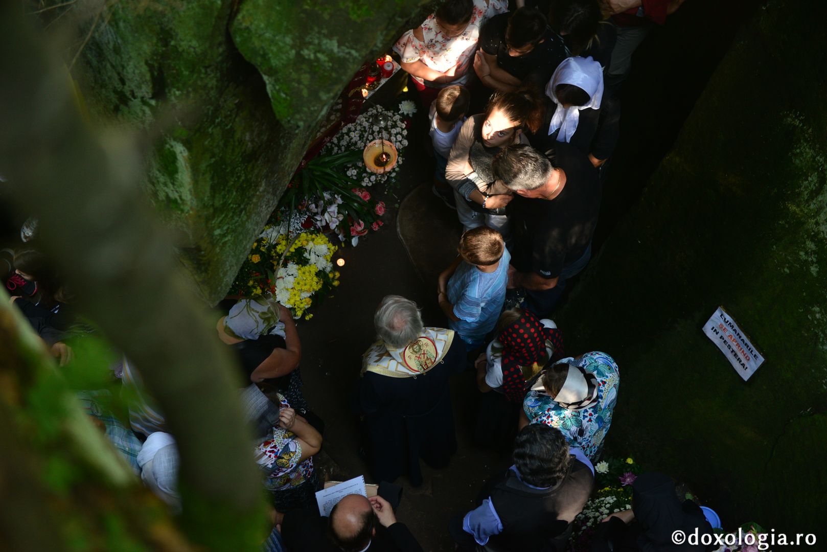 Părintele Mitropolit Serafim la Mănăstirea Sihla: „Pentru că a făcut această asceză, Sfânta Teodora a biruit firea ei pământească”