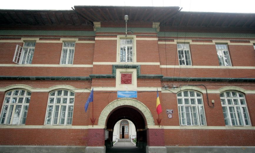 Admitere la postliceala sanitară din cadrul Liceului Teologic din Roman Admitere la postliceala sanitară din cadrul Liceului Teologic din Roman