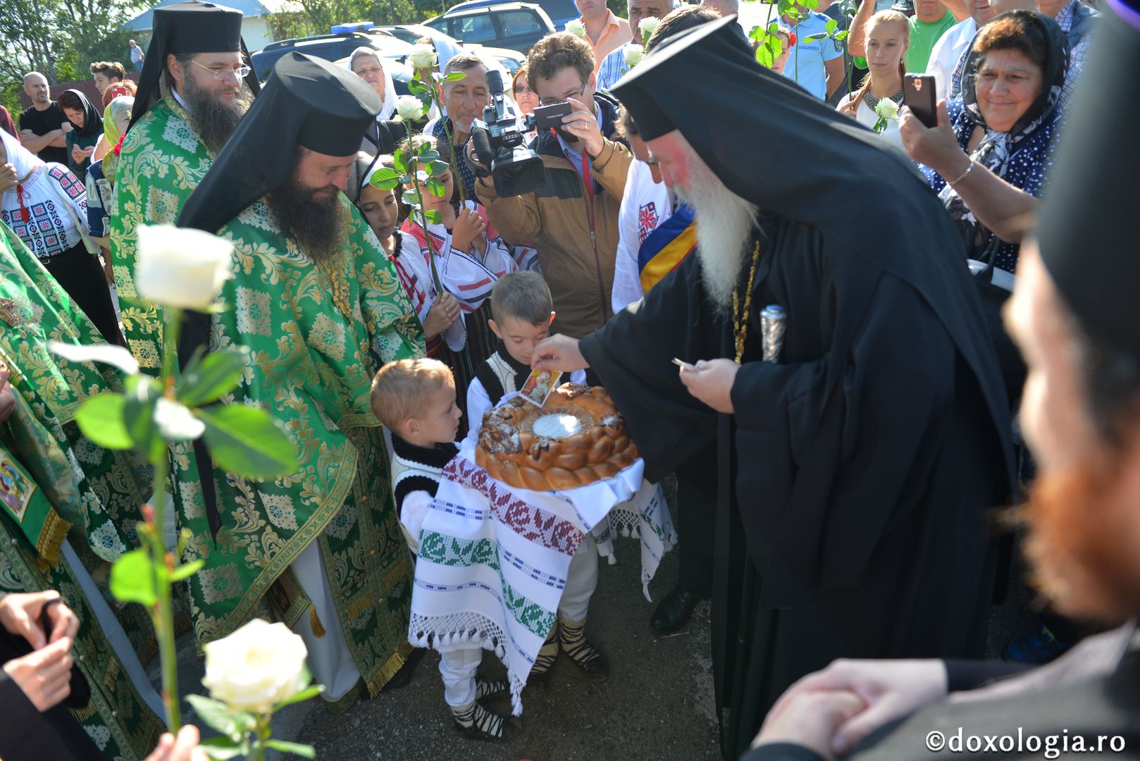 Mitropolitul Banatului a slujit la Schitul „Sfântul Ioan Iacob de la Neamț” din Crăiniceni - Horodiștea