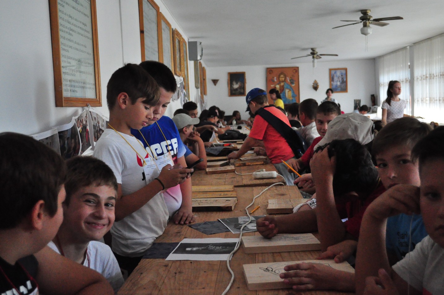 A XVIII-a ediţie a taberei de creaţie „Dăruind vei dobândi”, la Filioara