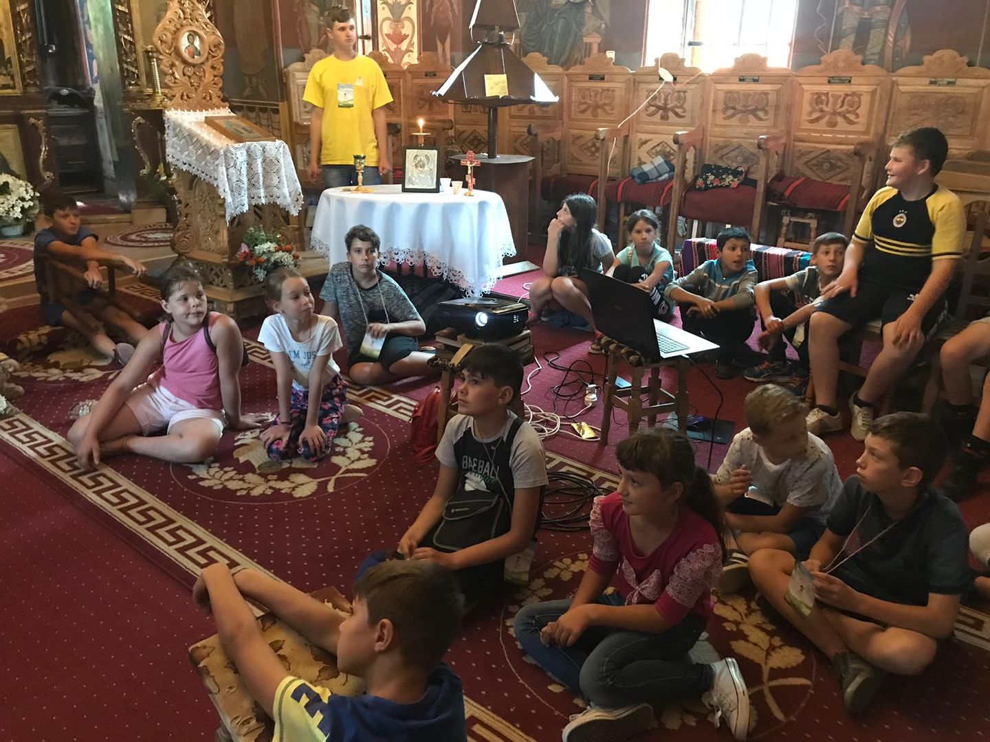 „Tabăra din pridvorul satului” pentru copiii din Ibănești și Racovăț