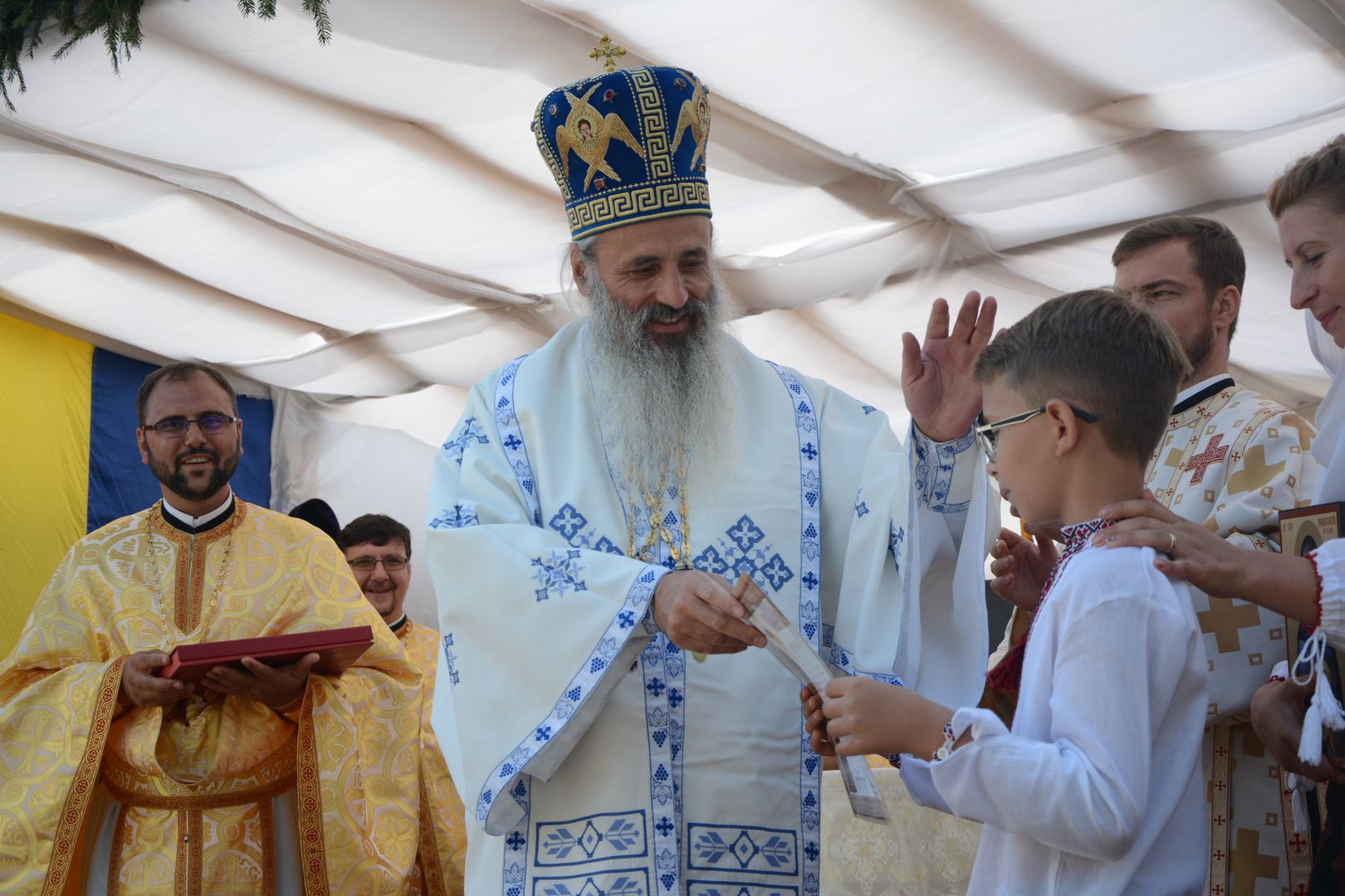 IPS Părinte Teofan în vizită pastorală la parohiile din județul Botoșani