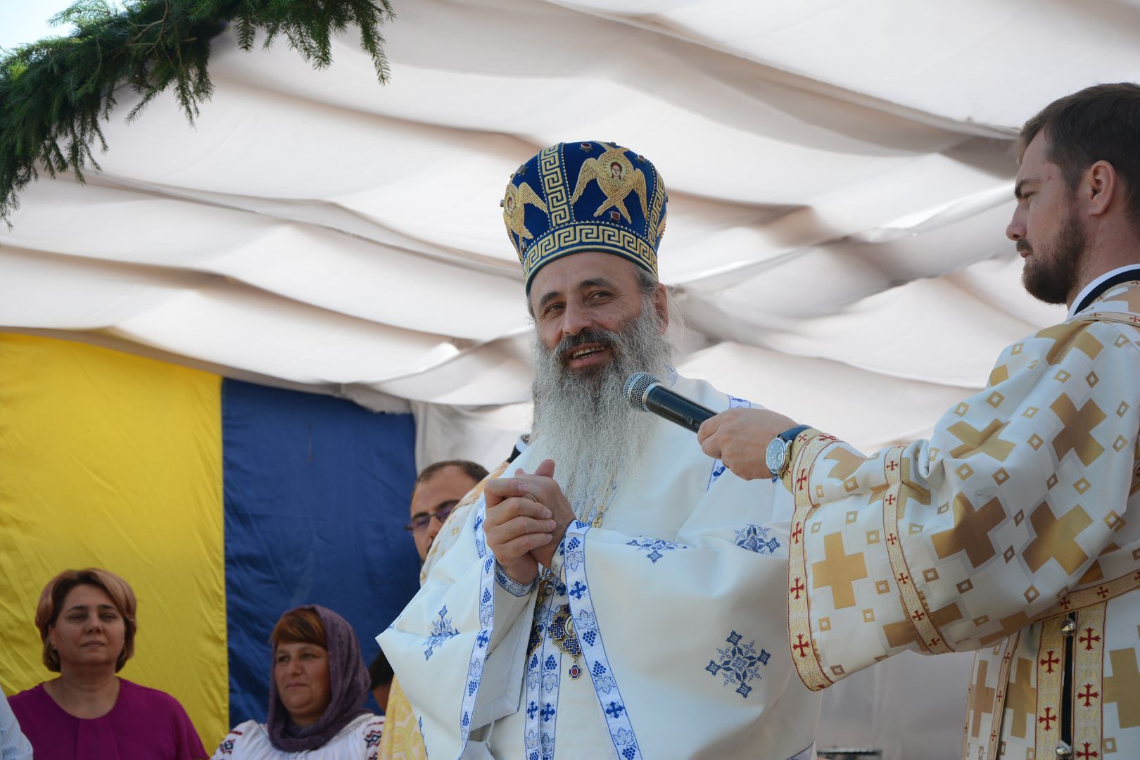 IPS Părinte Teofan în vizită pastorală la parohiile din județul Botoșani