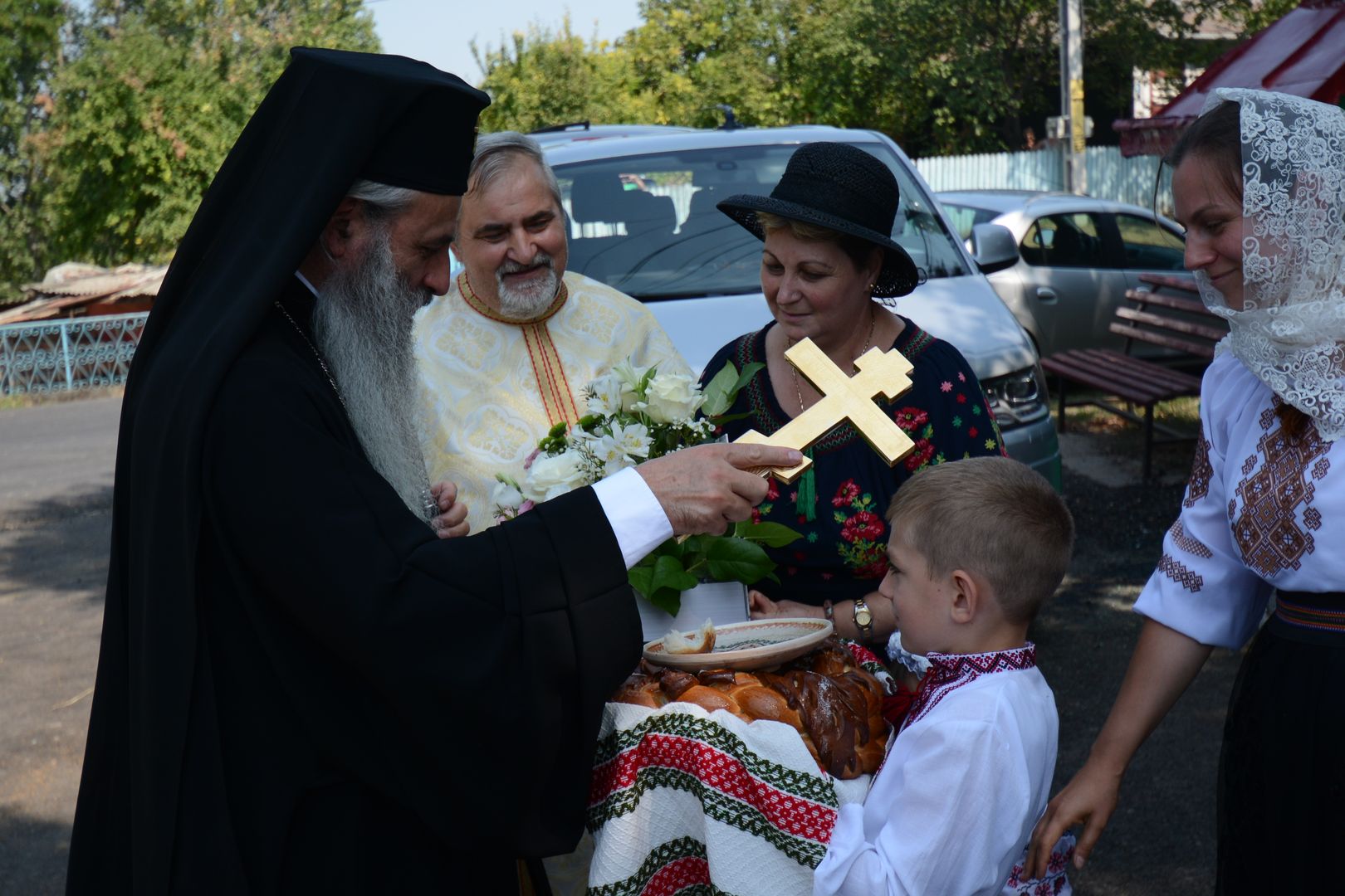 IPS Părinte Teofan în vizită pastorală la parohiile din județul Botoșani