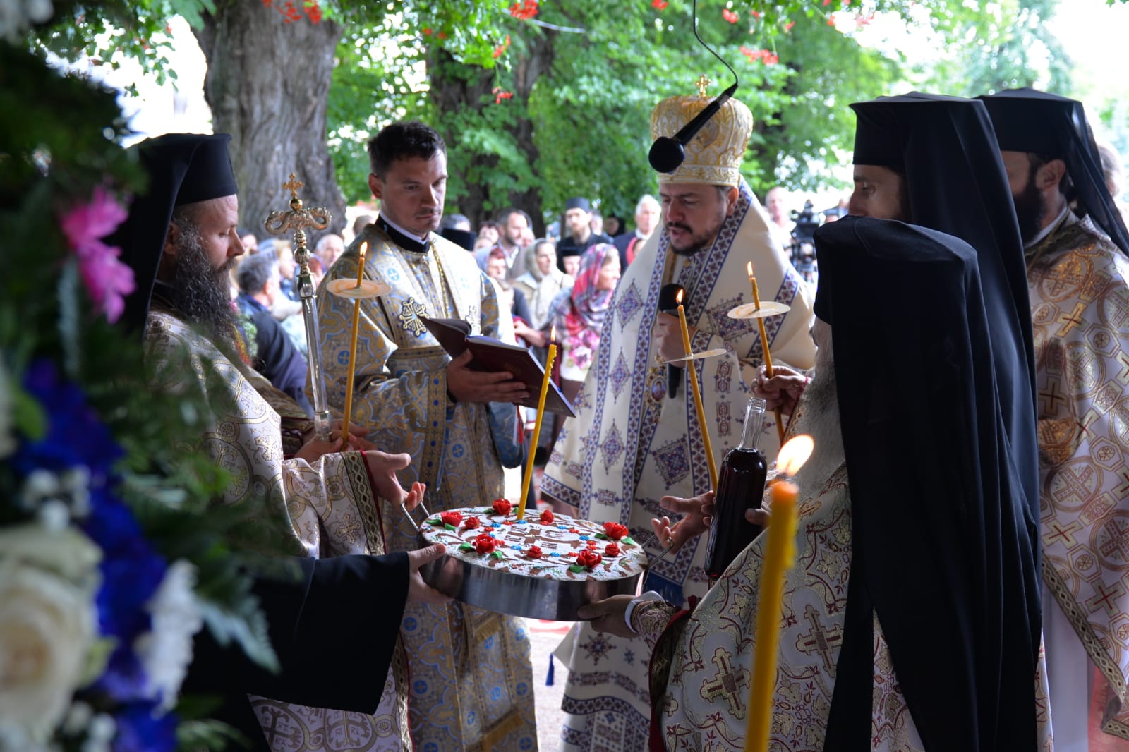 Sfântul Cuvios Iosif a fost pomenit la Mănăstirea Văratec – PS Veniamin: „Trebuie să ne folosim de fiecare moment al vieții pentru a ne sfinți viața”
