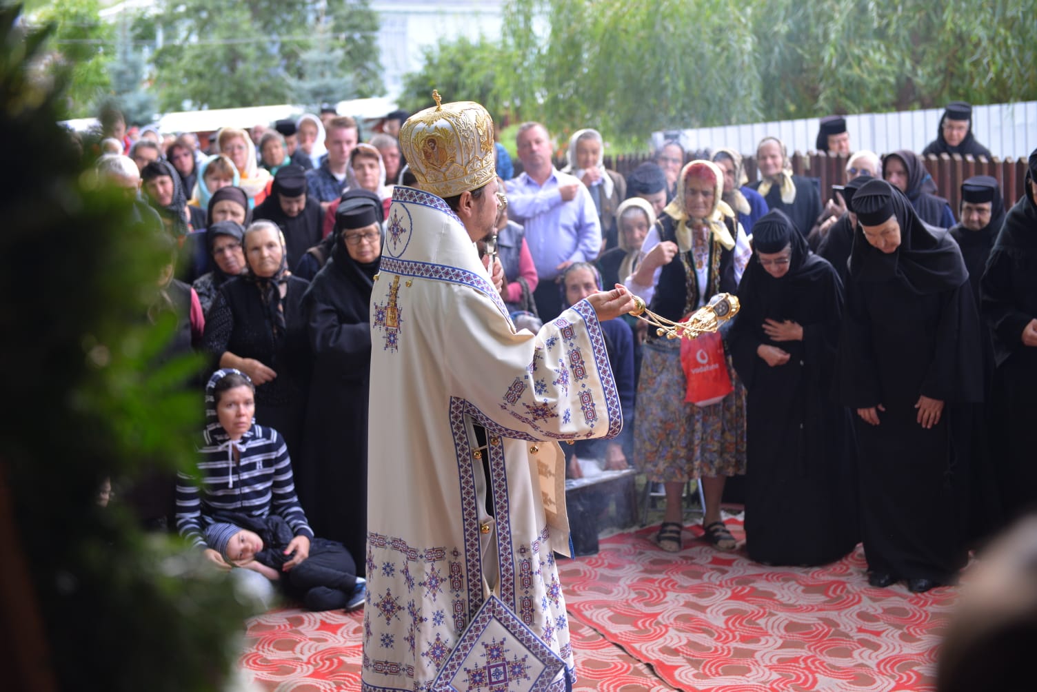 Sfântul Cuvios Iosif a fost pomenit la Mănăstirea Văratec – PS Veniamin: „Trebuie să ne folosim de fiecare moment al vieții pentru a ne sfinți viața”