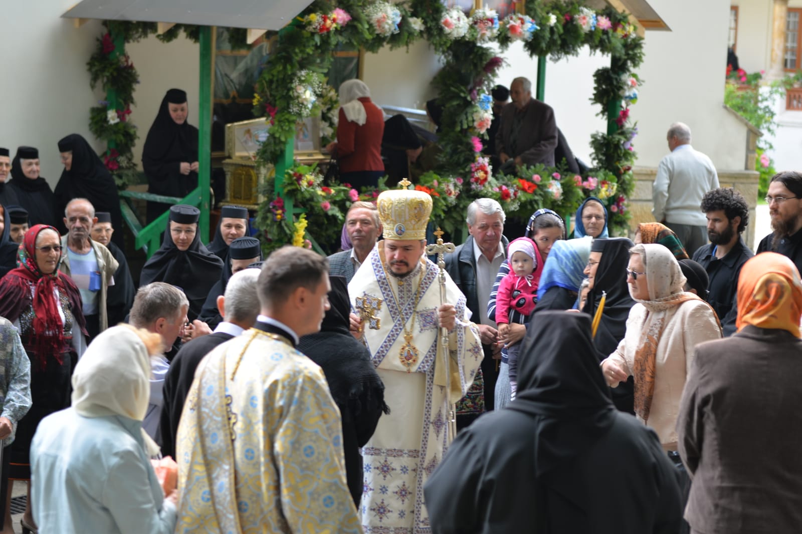 Sfântul Cuvios Iosif a fost pomenit la Mănăstirea Văratec – PS Veniamin: „Trebuie să ne folosim de fiecare moment al vieții pentru a ne sfinți viața”