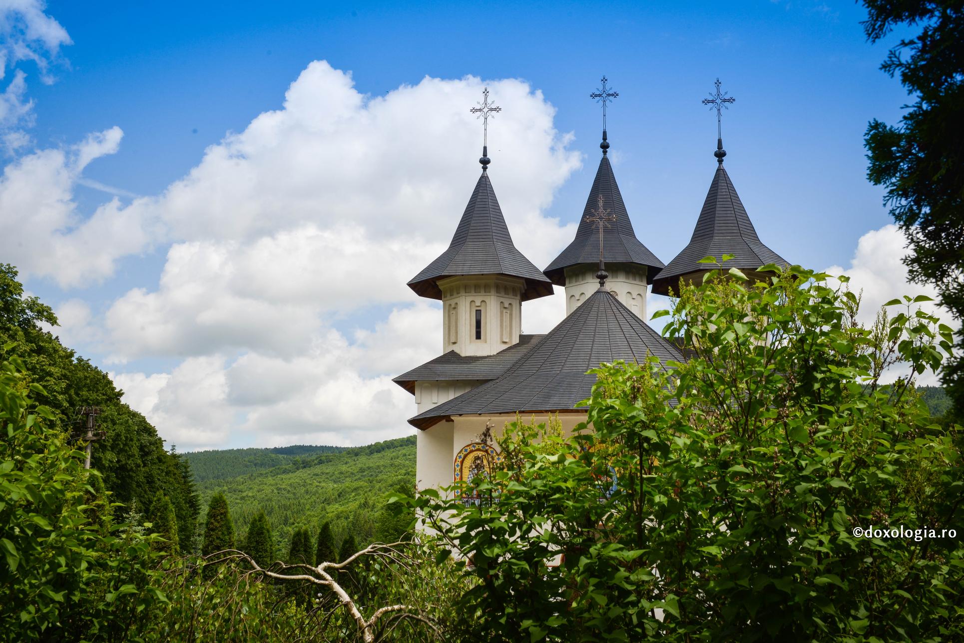 (Video) Mănăstirea Sihăstria și-a sărbătorit hramul istoric