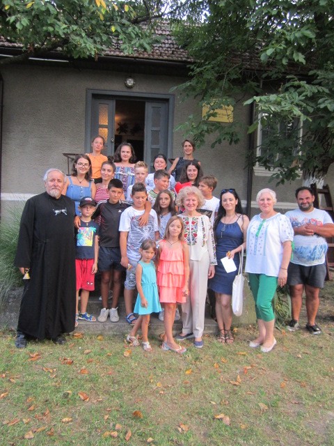 Școala Parohială de la Eșelnița – cronica unei zile de vară în cuvinte și imagini