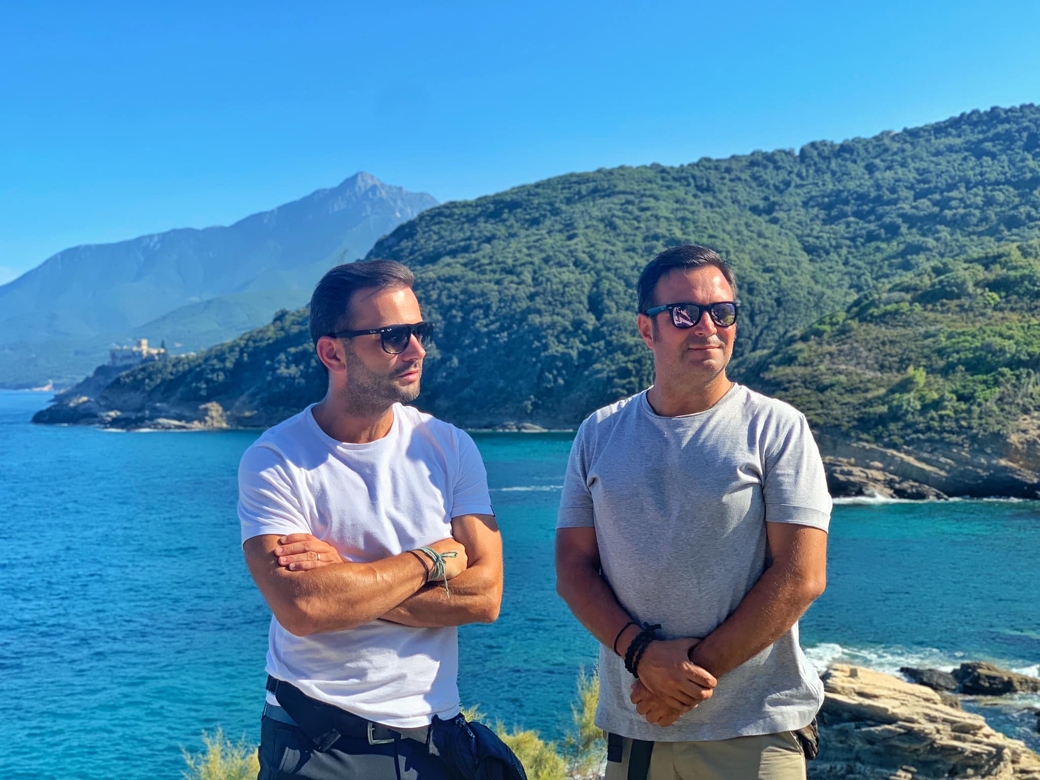 Buzdugan și Morar, pelerini în Muntele Athos: „E un loc unic pe pământ. Până și mâncarea și apa au alt gust”