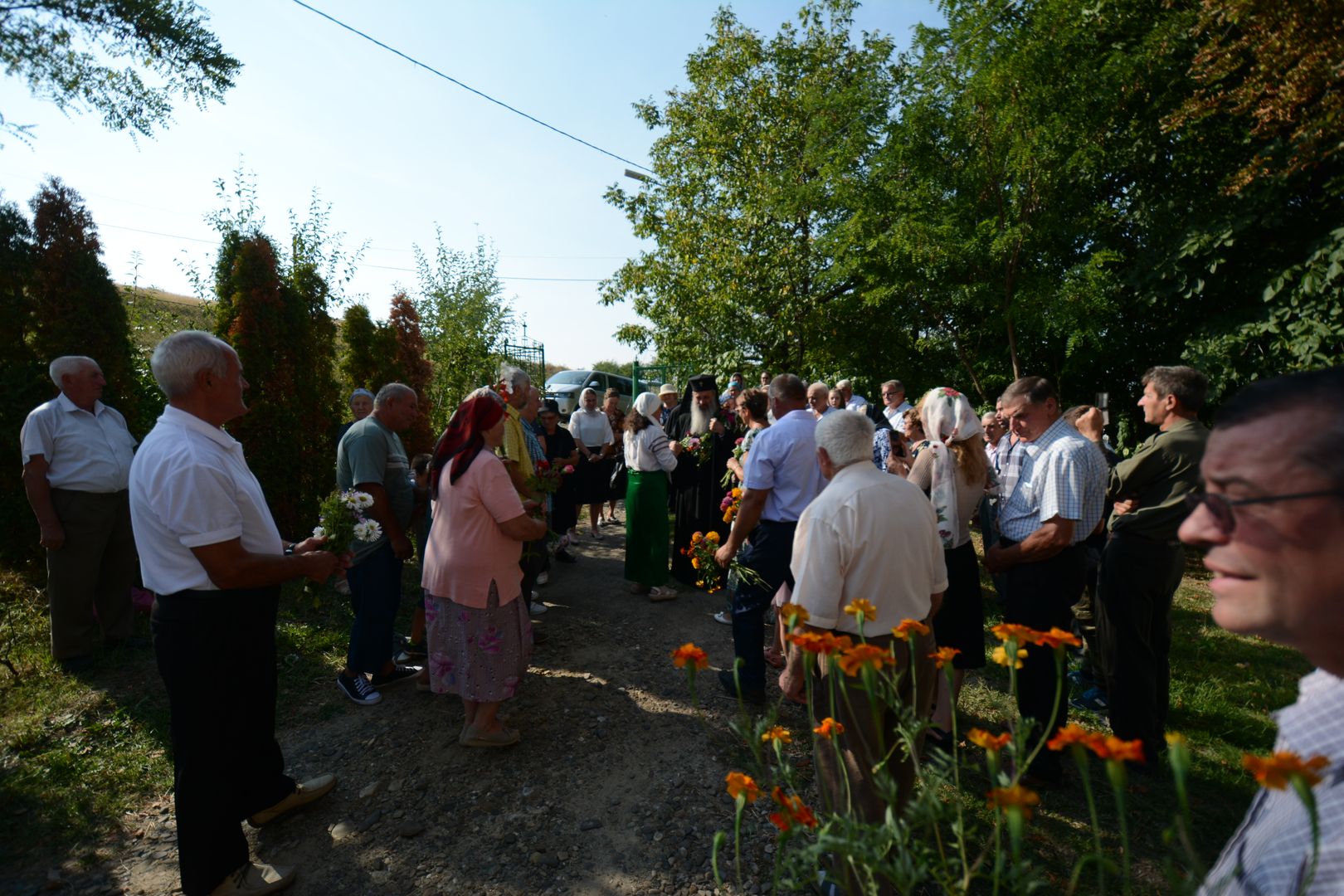 foto: Flavius Popa Sfințire de casă parohială și socială în comunitățile din Banu și Flămânzi