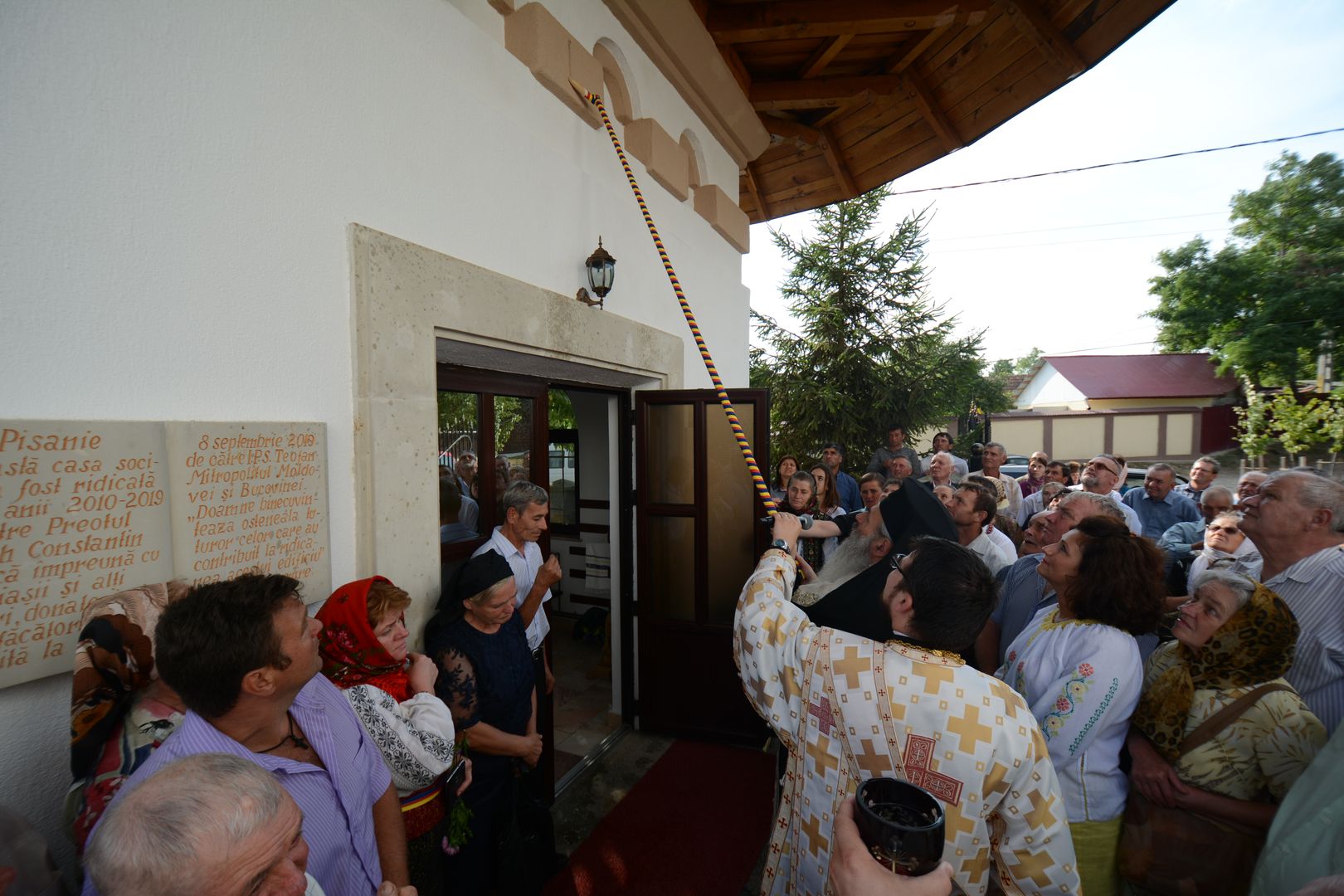 foto: Flavius Popa Sfințire de casă parohială și socială în comunitățile din Banu și Flămânzi